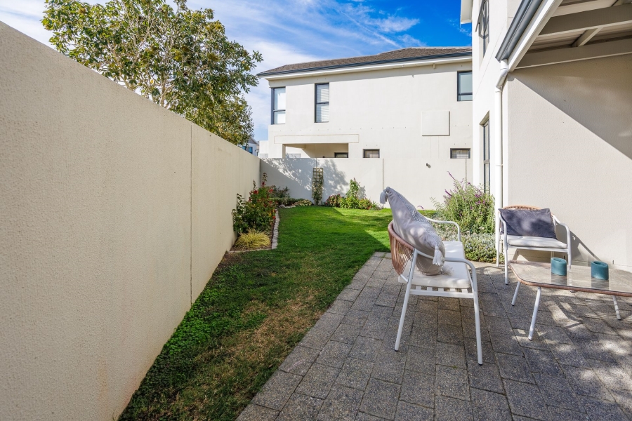 3 Bedroom Property for Sale in Groot Phesantekraal Estate Western Cape